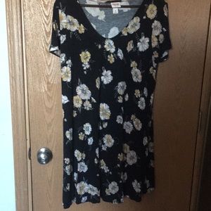 Mossimo, flowy shirt size medium
